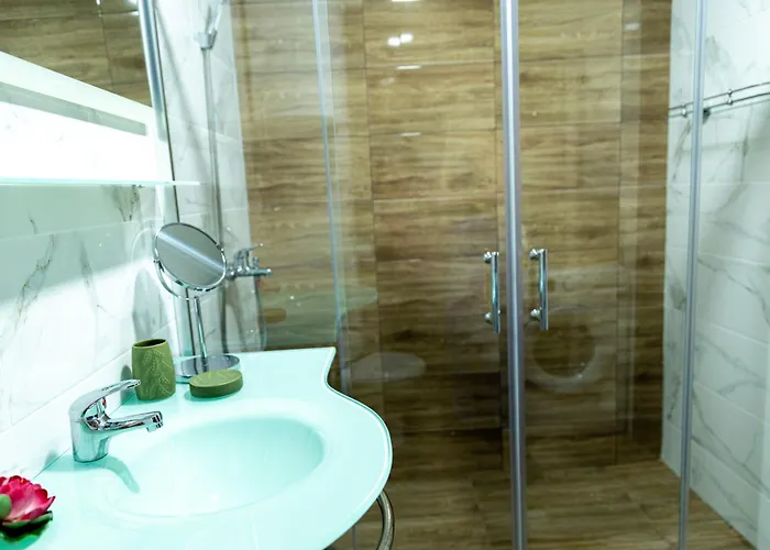 Family One-bedroom With Kitchen *