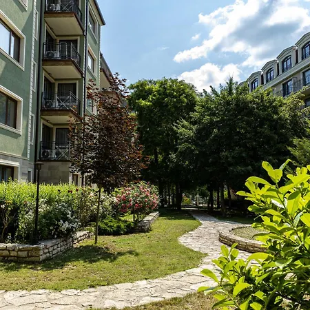 Family One-bedroom With Kitchen *