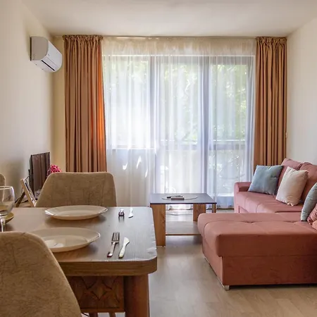 Apartment Sea Breeze By The Sea Saints Constantine and Helena