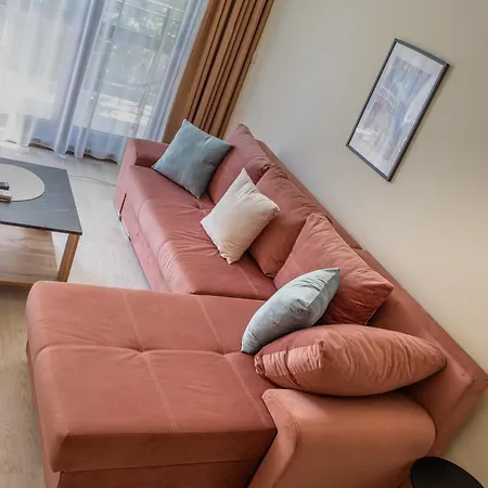 Apartment Sea Breeze By The Sea